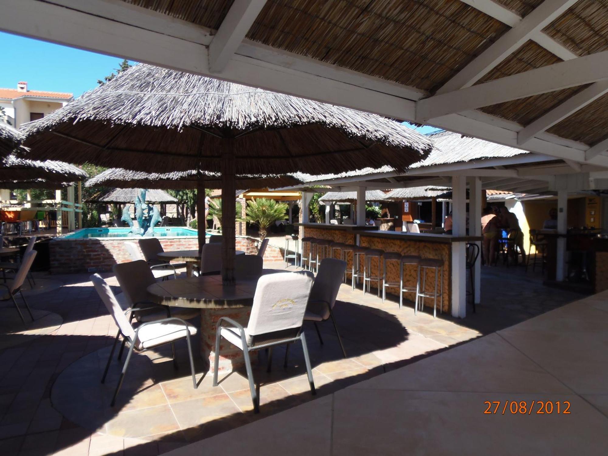 Tribunia Beach Hotel Tribalj 外观 照片