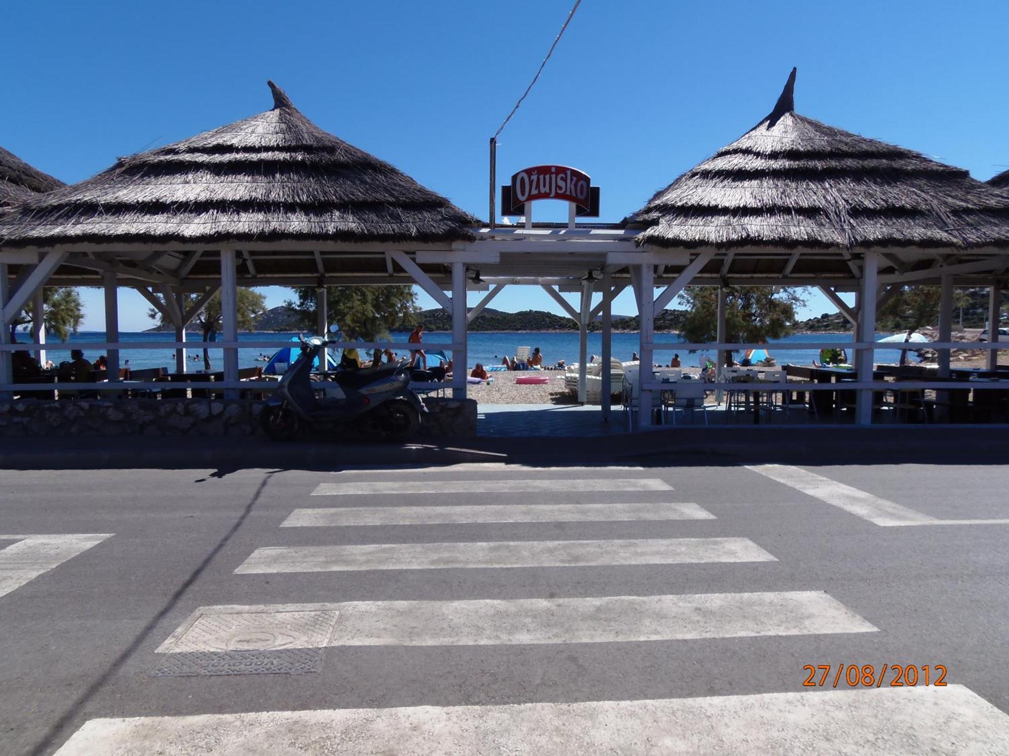 Tribunia Beach Hotel Tribalj 外观 照片